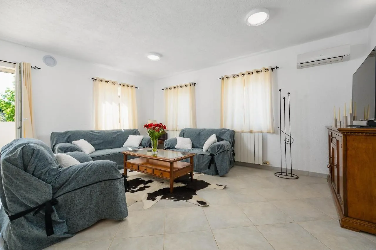 Villa Zaza Kaštelir 0*,  크로아티아